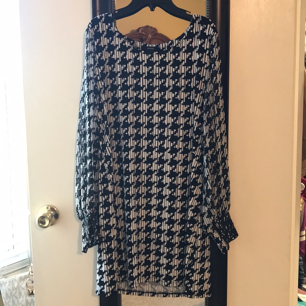 Alfani dress